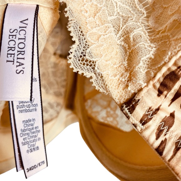 Victorias Secret Dream Angel Bra - Picture 5 of 7